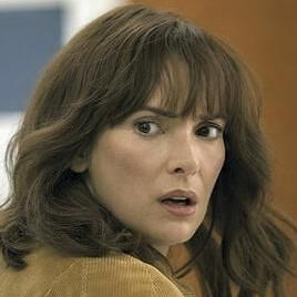 Joyce Byers - Stranger Things